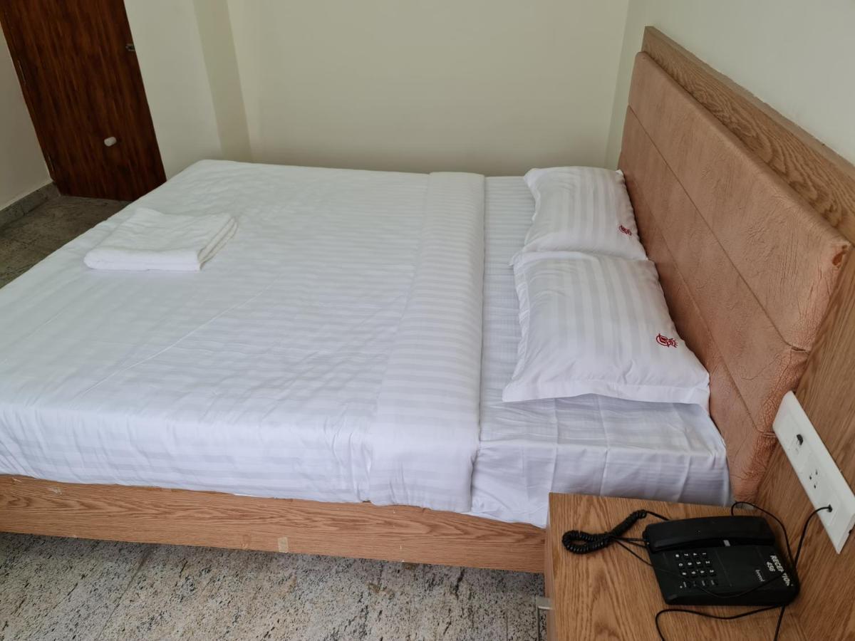 Vijay Shree Inn ฮอร์นีเบ็ชวา ภายนอก รูปภาพ