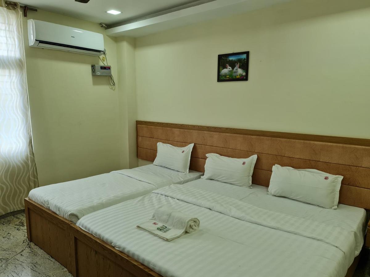 Vijay Shree Inn ฮอร์นีเบ็ชวา ภายนอก รูปภาพ