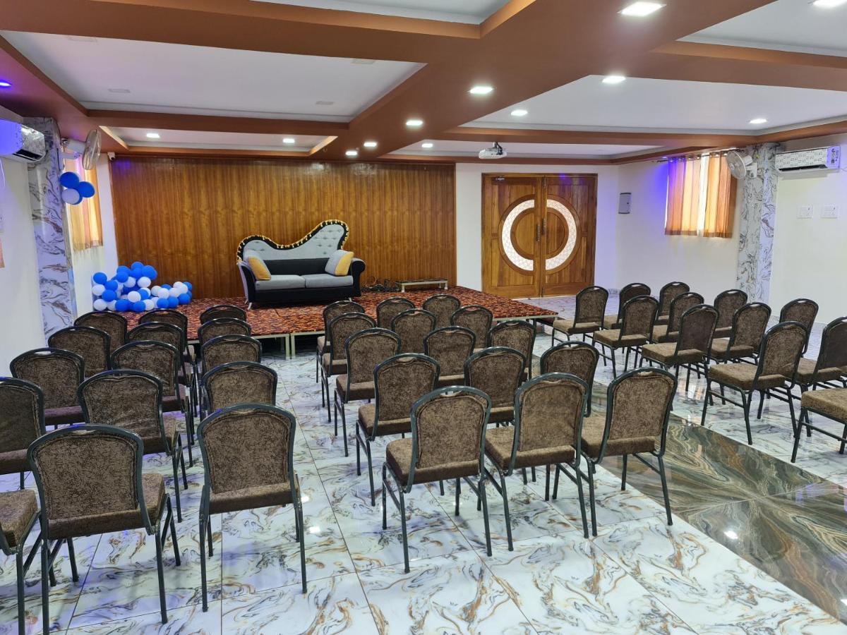 Vijay Shree Inn ฮอร์นีเบ็ชวา ภายนอก รูปภาพ