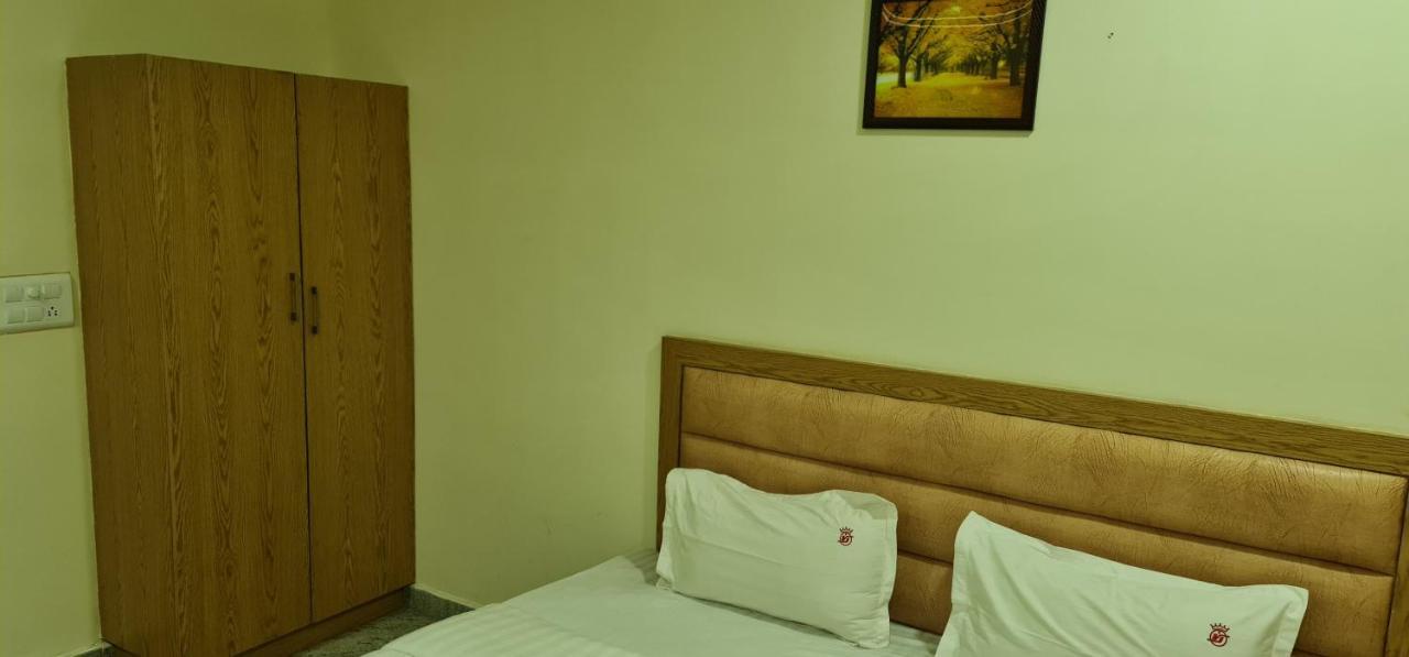 Vijay Shree Inn ฮอร์นีเบ็ชวา ภายนอก รูปภาพ